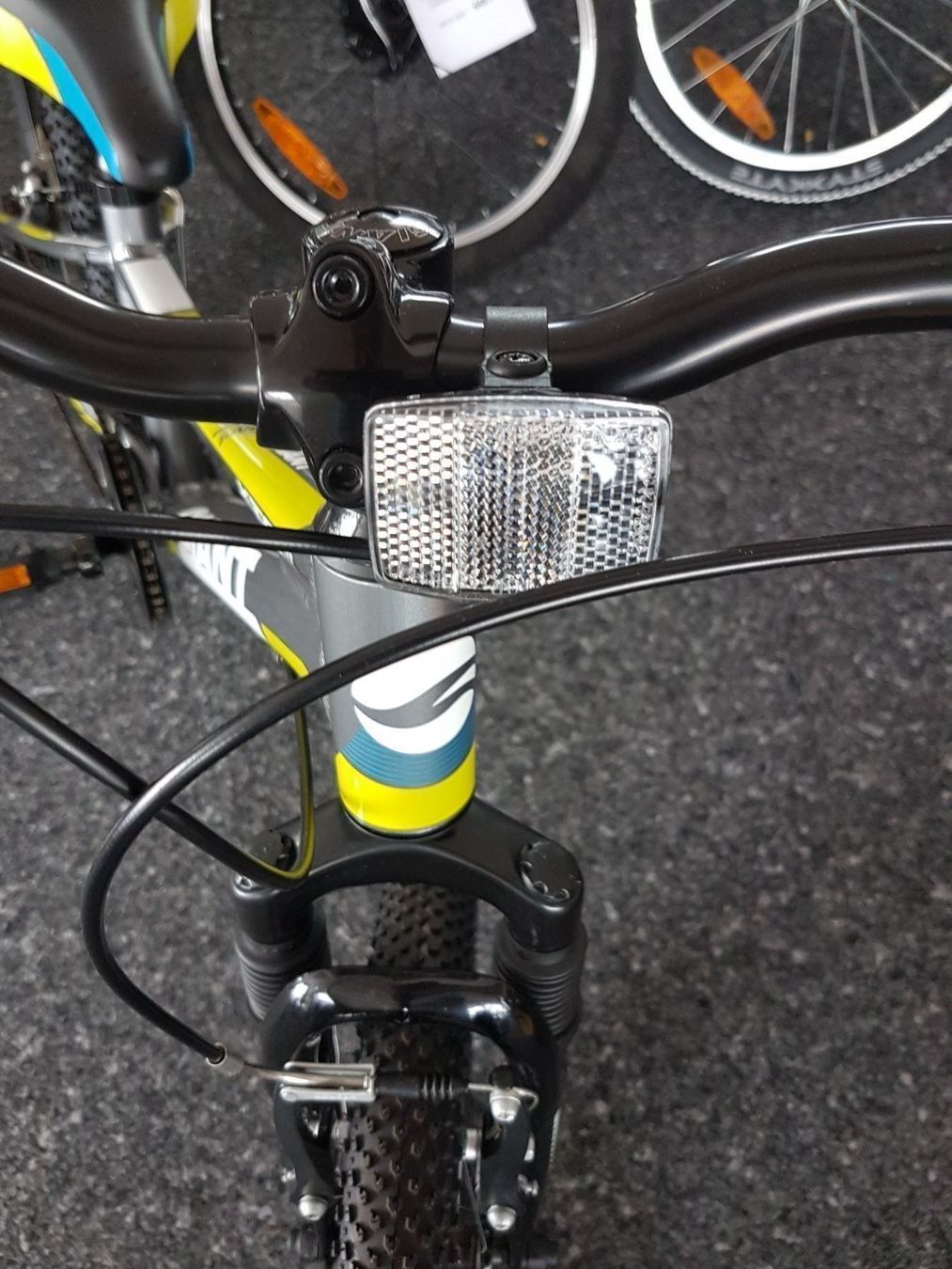 Pezzi di ricambio: 40 Stück Reflektor-Set  Rad+vorn-hinten – Nuovo e nell'imballaggio originale da Herisau venduto da Tioga 6