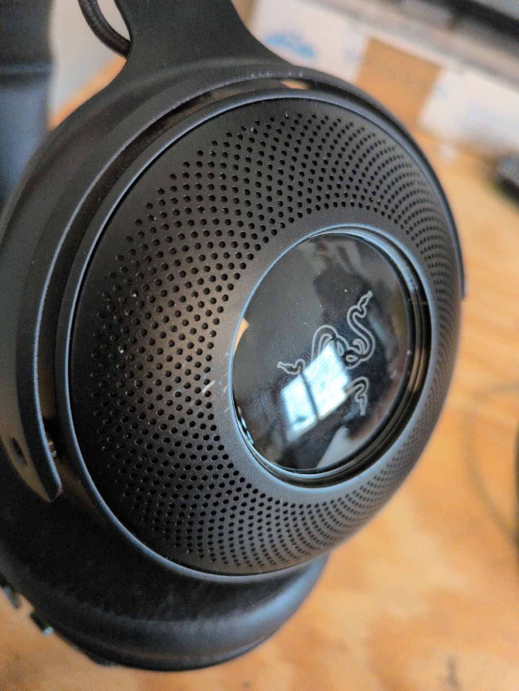 Razer Cuffie: Razer Kraken V3 Pro - Wireless 7.1 – Usato da Liebefeld venduto da Loopinfility 2