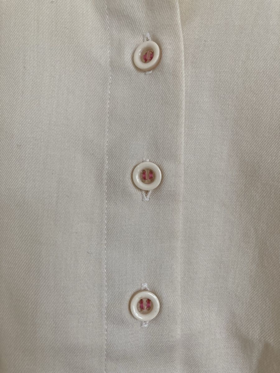 Eterna Camicette: Eterna Shirt cream size 42 – Usato da Zürich venduto da Maki333 3