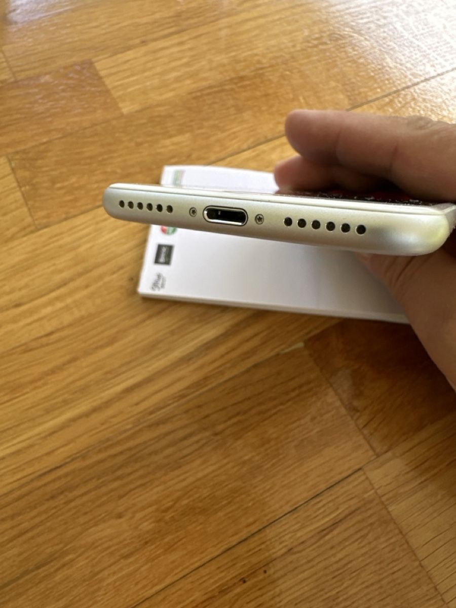 Apple Handys / Smartphones: I Phone 8 – Gebraucht aus Oberegg von hilli9 2