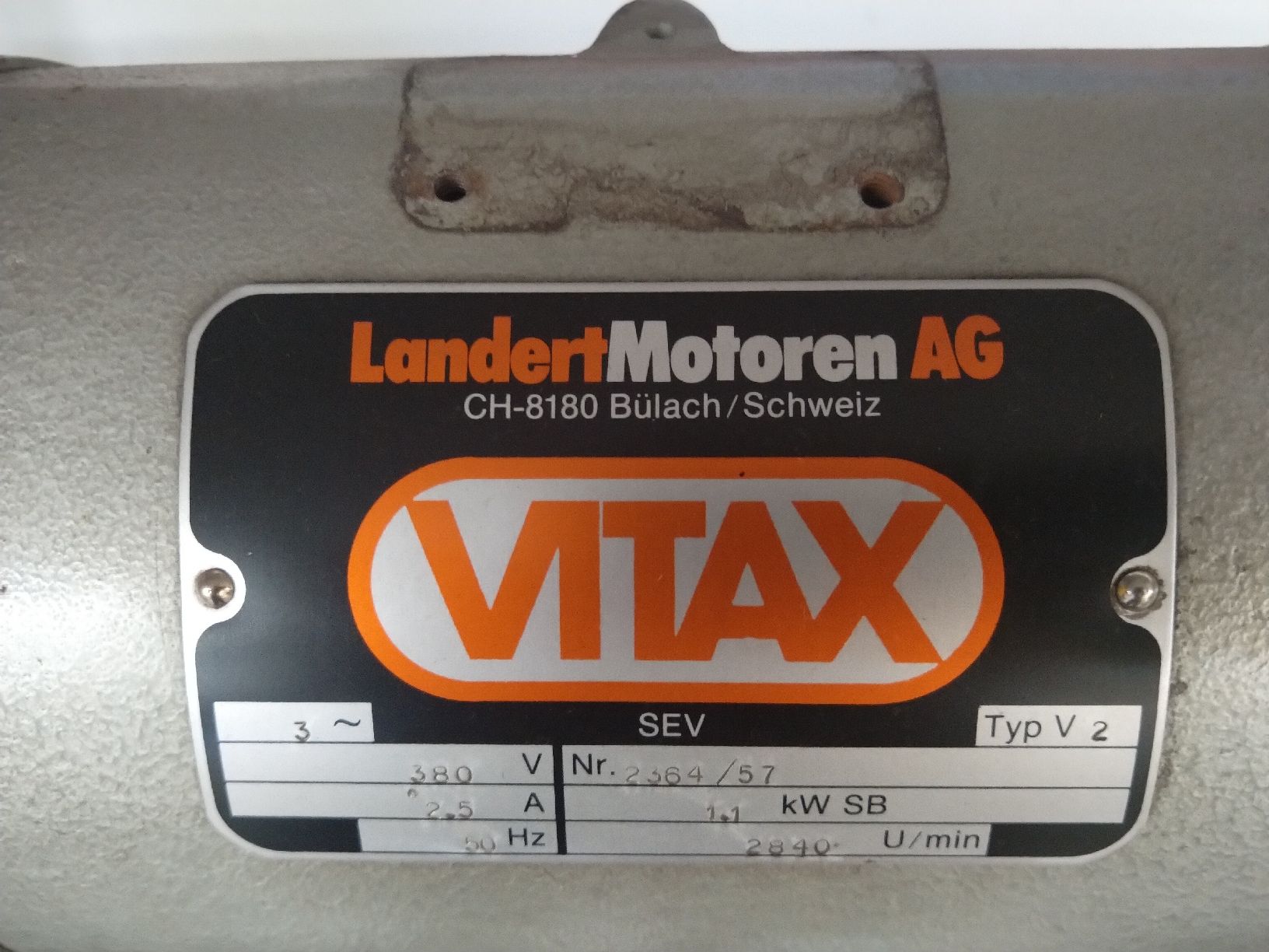Vitax Schleifen & Polieren: Vitax Schleifmaschine – Gebraucht aus Steinen von Blackcadillac 3