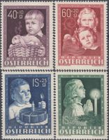 Österreich 929-932 Kinderfürsorge-Glückliche Kindheit **