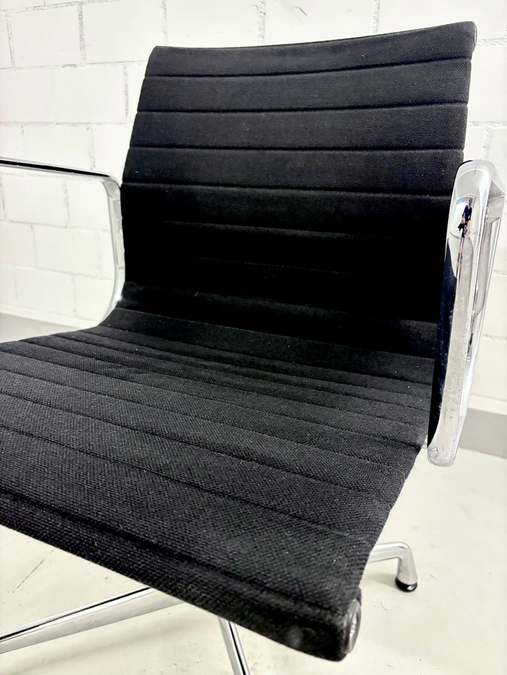 Vitra Sedie: ALU-CHAIR EA-108, VITRA, EAMES, HOPSACK, SCHWARZ, ORIGINAL – Usato da Dachsen venduto da Sven_Jasper 4