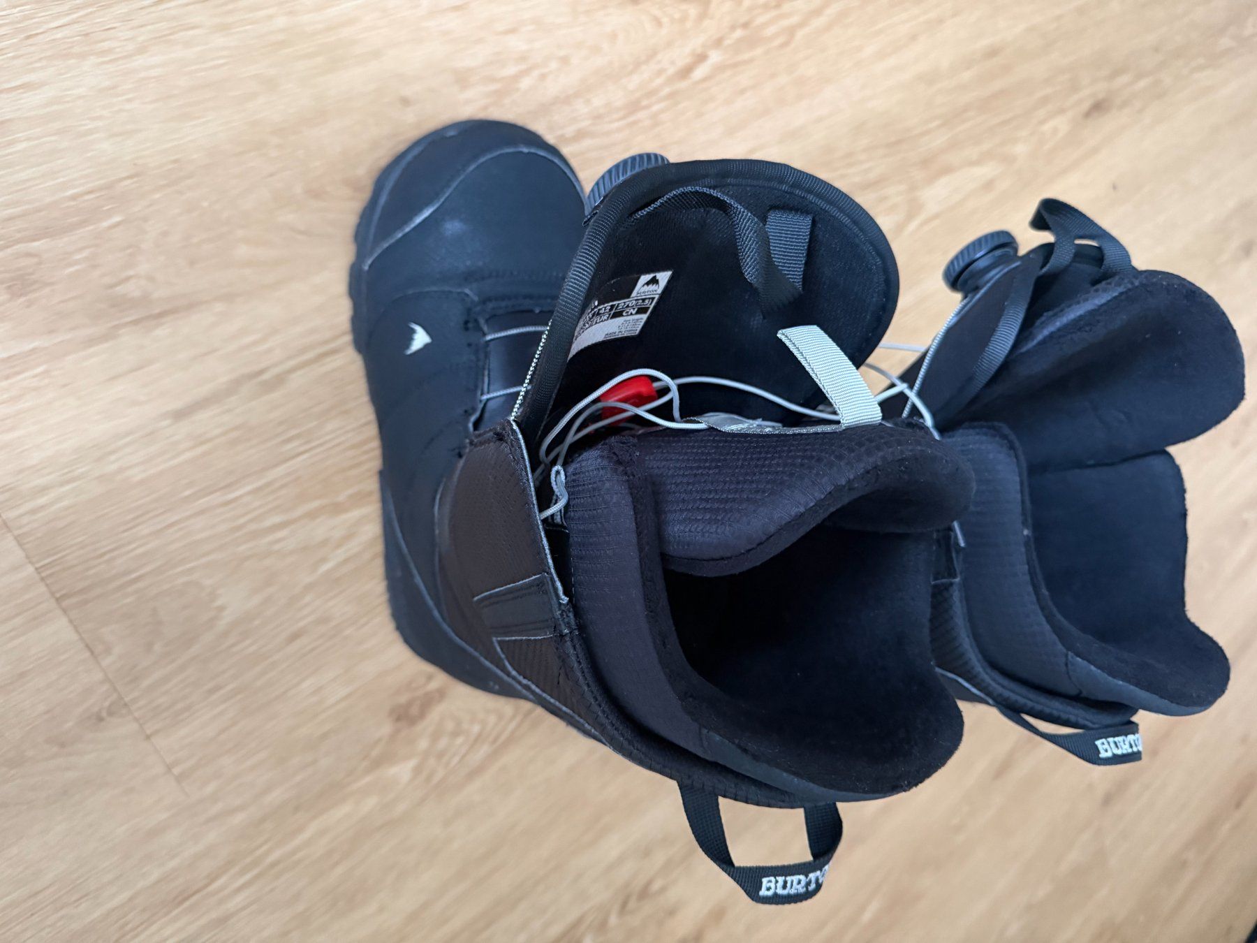 Burton Herrenschuhe: Burton Moto Snowboard Boots Grösse 42 – Gebraucht aus Oberrieden von 4dam 3