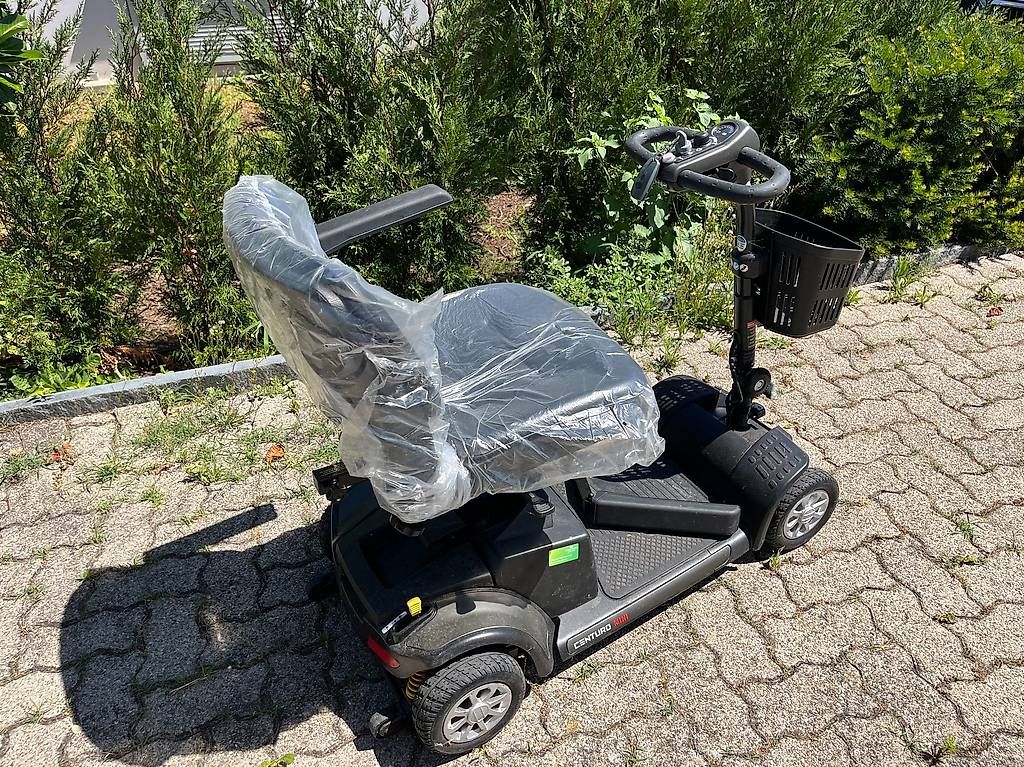 Voiturettes électriques: Scooter Centuro Mini – D'occasion à Seltisberg par verena.ritz 4