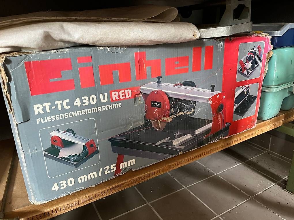 Einhell Alle Maschinen: Fliesenschneidmachinen (Set) – Gebraucht aus Schönholzerswilen von -Osiris-