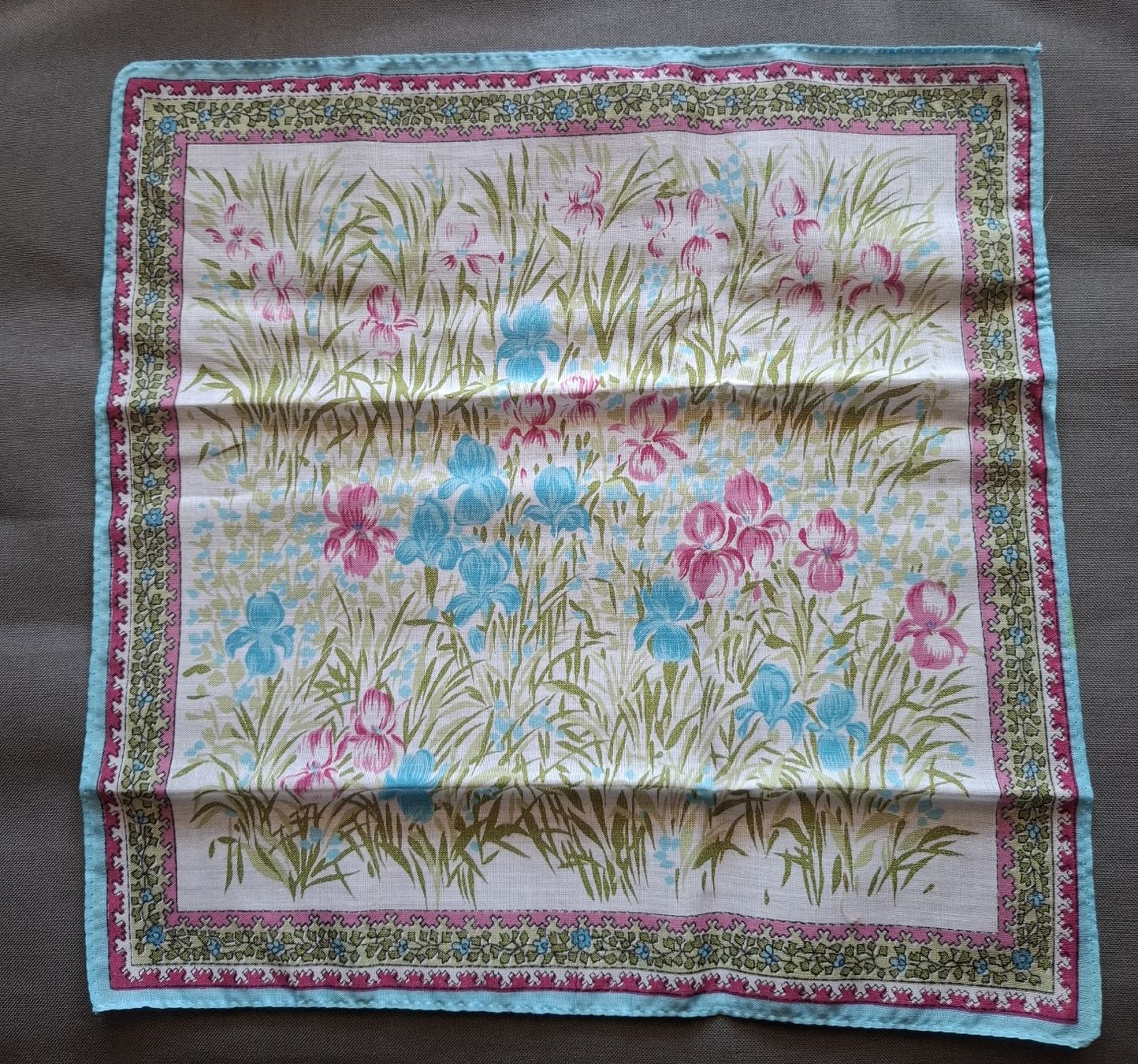 Sonstige Kleidung & Accessoires: 3 Taschentücher 100% Baumwolle ungebraucht – Neu (gemäss Beschreibung) aus Dietikon von Hirschkopf 2