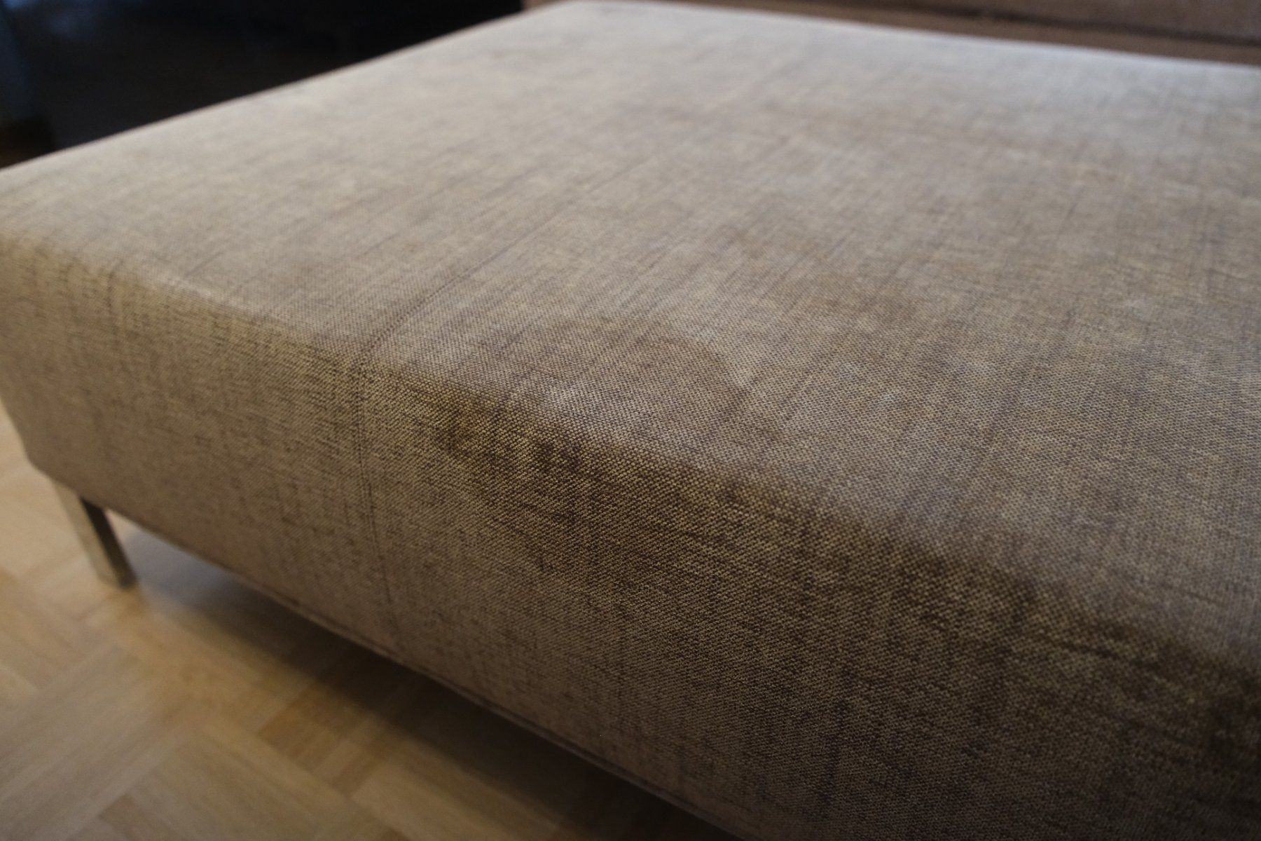 Sofas: Designer Schlafsofa / Bettsofa mit grossem Hocker – Neu (gemäss Beschreibung) aus Weinfelden von PoJeje 2