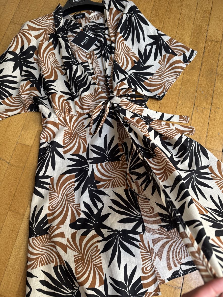 Marella Vestiti: EMME Matella Kleid NEU mit Etikette – Nuovo (secondo la descrizione) da Bellinzona venduto da mar_tgy6 2