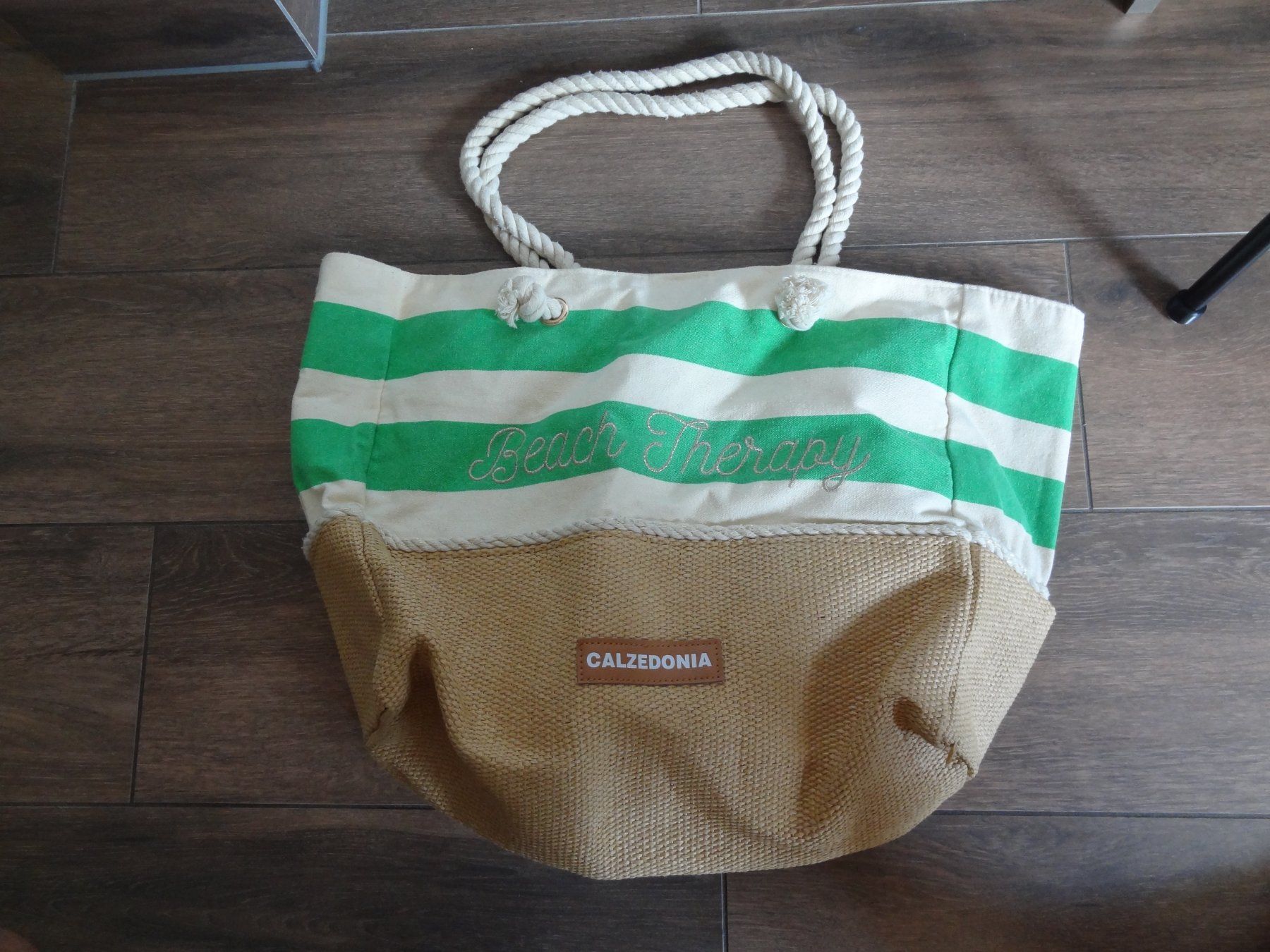 Calzedonia Sacs femmes: Sac de plage Calzedonia rayé vert blanc – D'occasion à Satigny par salvatore73