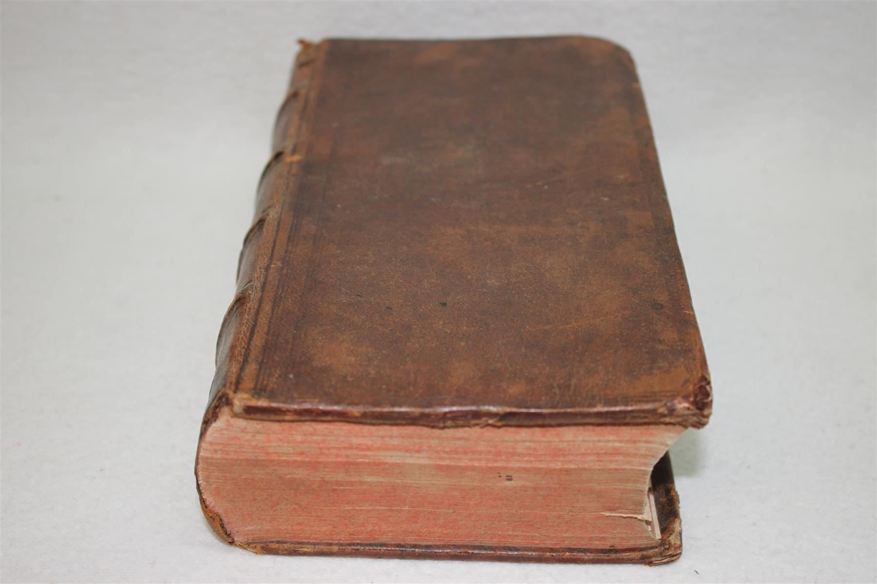 Bücher: Theologia Moralis Universa – Gebraucht aus Thun von Amye 1