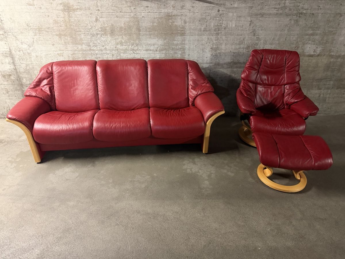 Stressless Poltrone: Stressless Sofa und Sessel – Usato da Gwatt (Thun) venduto da tob_r9tj 2