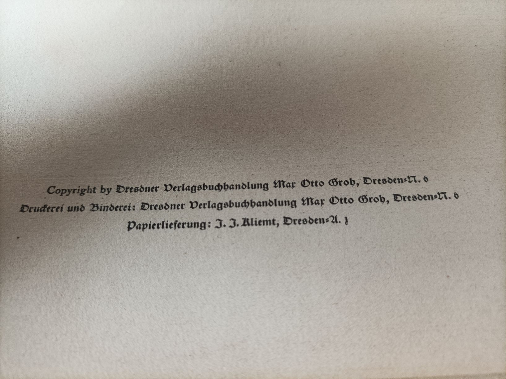 Bücher: Von der Wiege bis zum Grabe – Gebraucht aus Binningen von ire_7t9y 2