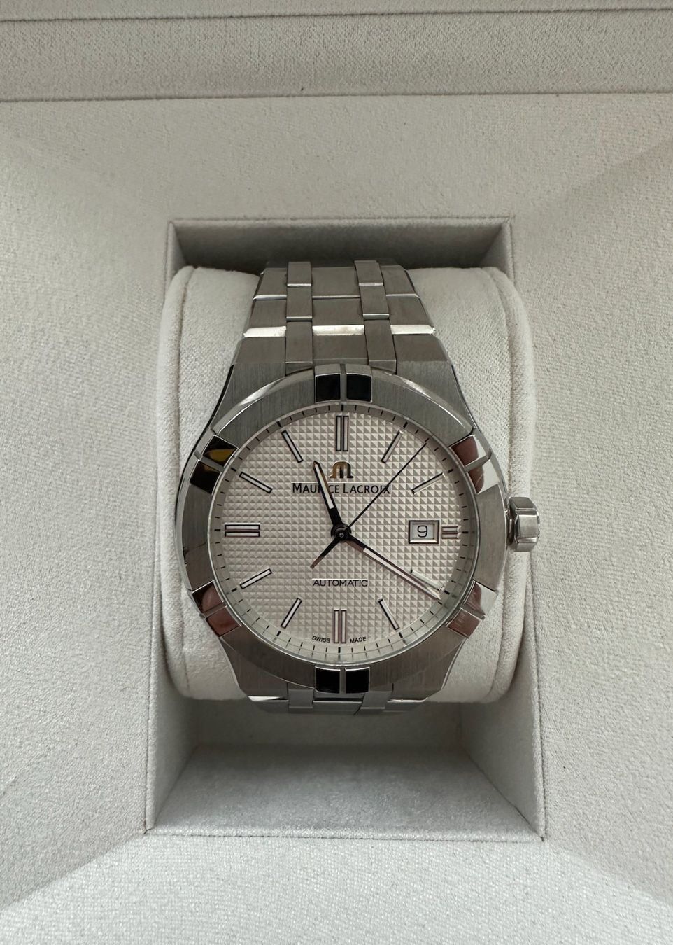 Maurice Lacroix Orologi: Maurice Lacroix Aikon Full Set – Usato da Luzern venduto da hau_p2jt 2