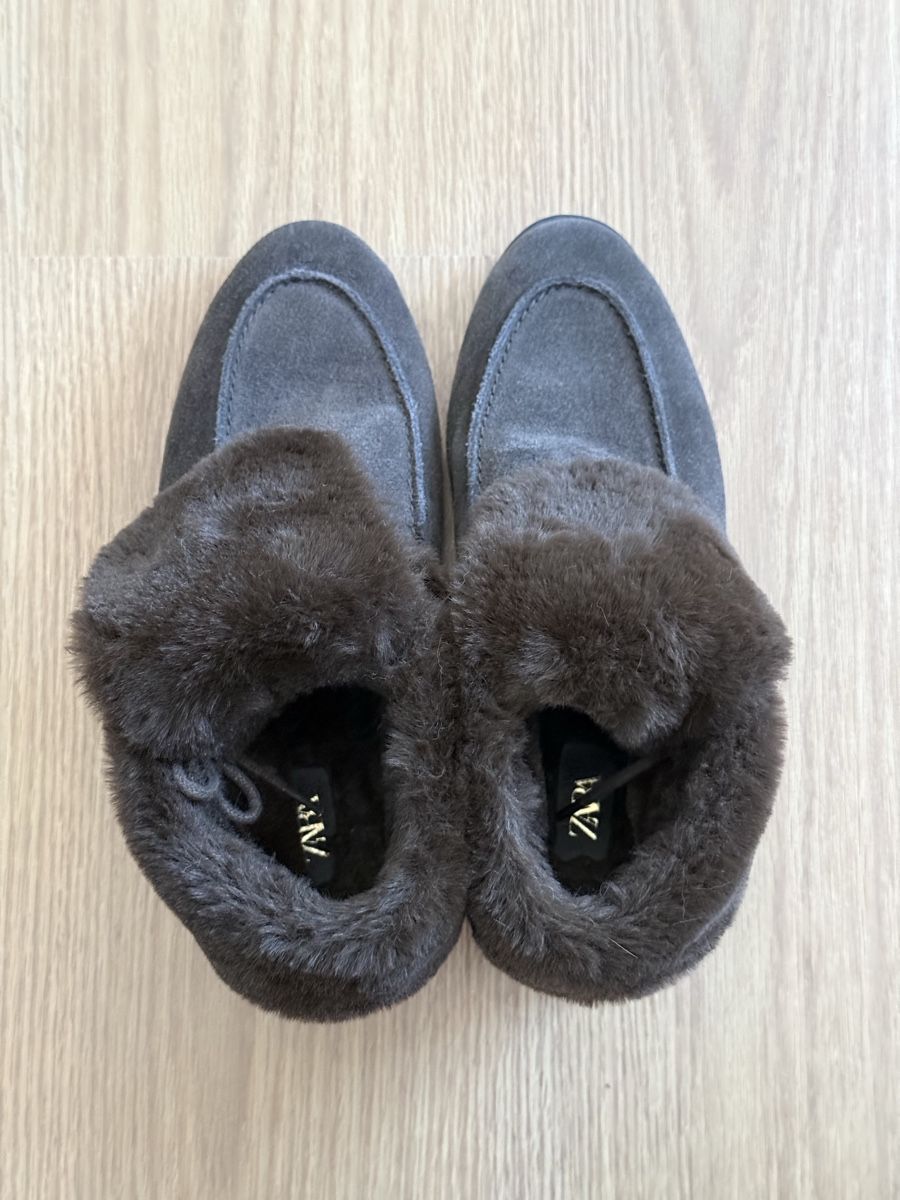 Zara Scarpe da donna: Zara Ankle Fur Boots – Usato da St. Gallen venduto da trxcy 4