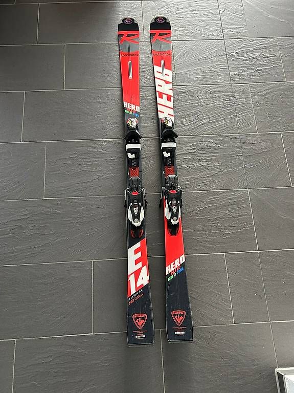 Sci: Ski Herren Rossignol  – Usato da Frauenfeld venduto da liljenny