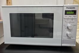 Panasonic Mikrowelle NN-J161MM mit Grill, gebraucht