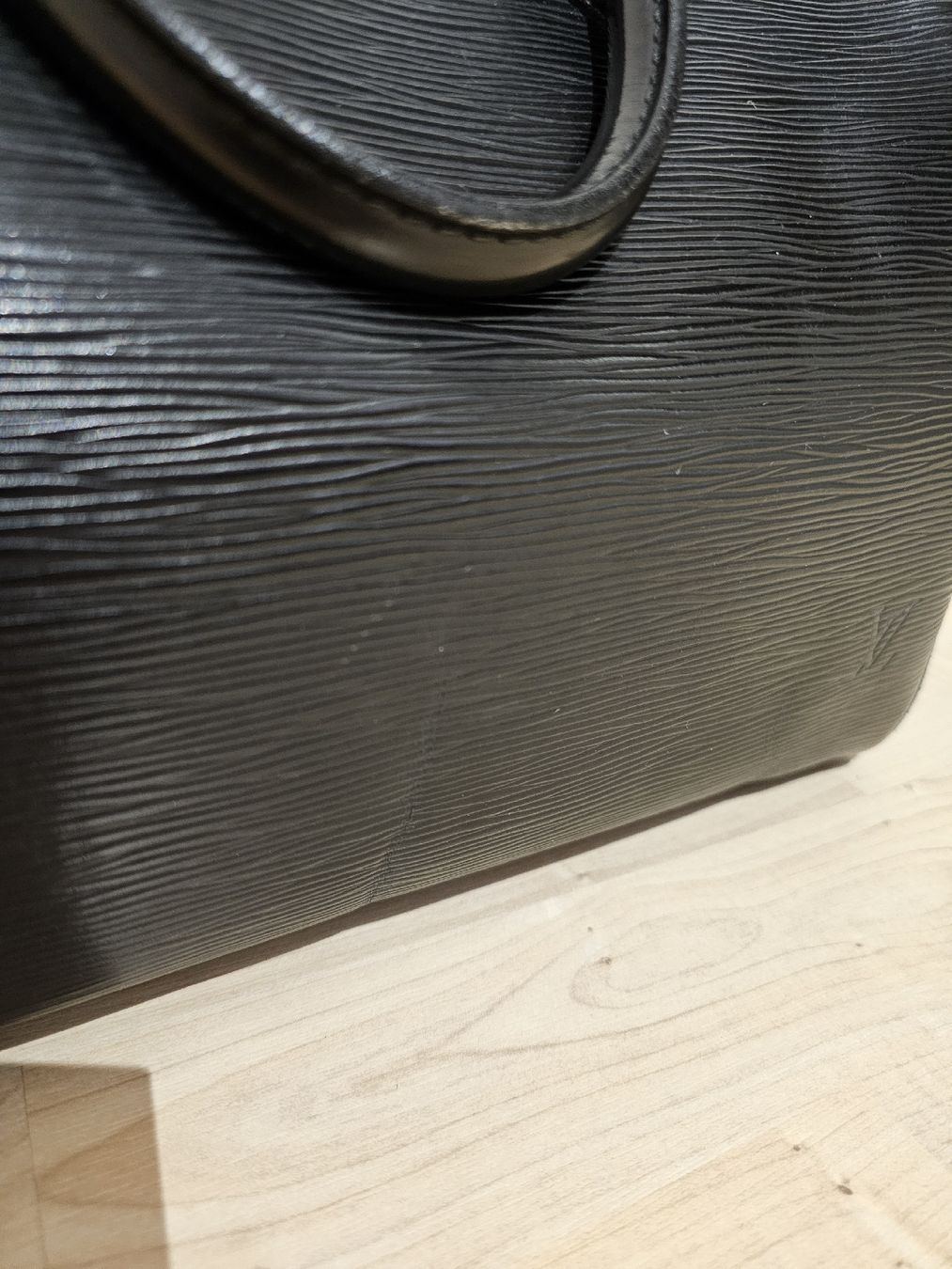 Louis Vuitton Borse: Louis Vuitton Speedy 30 Epi Leder Schwarz – Usato da Berikon venduto da Cayaka 3