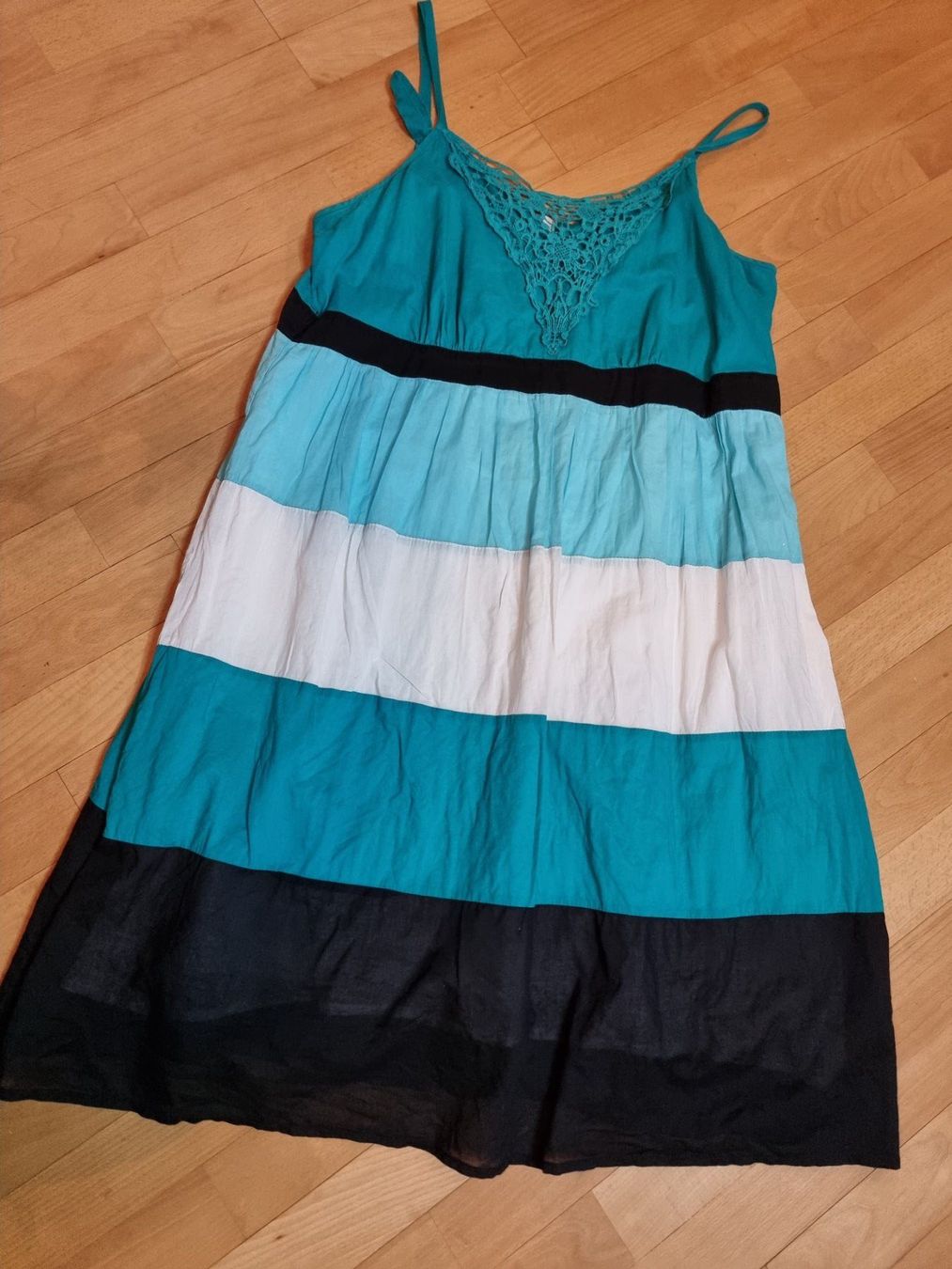 C&A Vestiti: 🌺Kleid Größe 40/42🌺 – Usato da Wald ZH venduto da CapLux 3