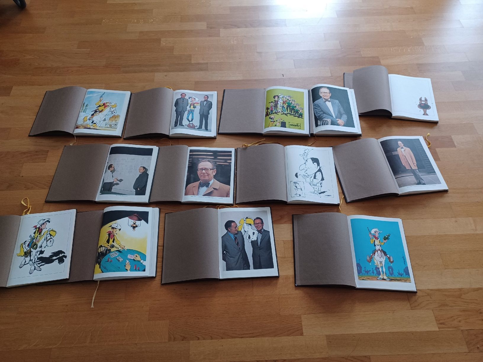 Libri: Original Kunsthefte Set mit Speziellen Motiven, Top! – Nuovo (secondo la descrizione) da Neftenbach venduto da and_76wb 3
