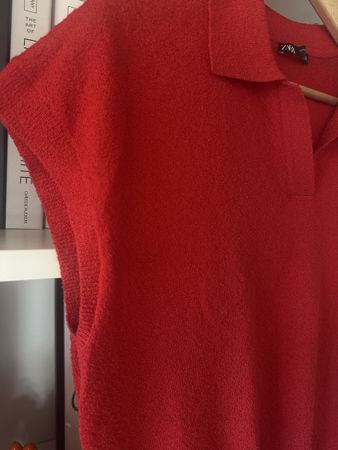 Rotes ZARA Poloshirt ärmellos Gr. S cos Massimo