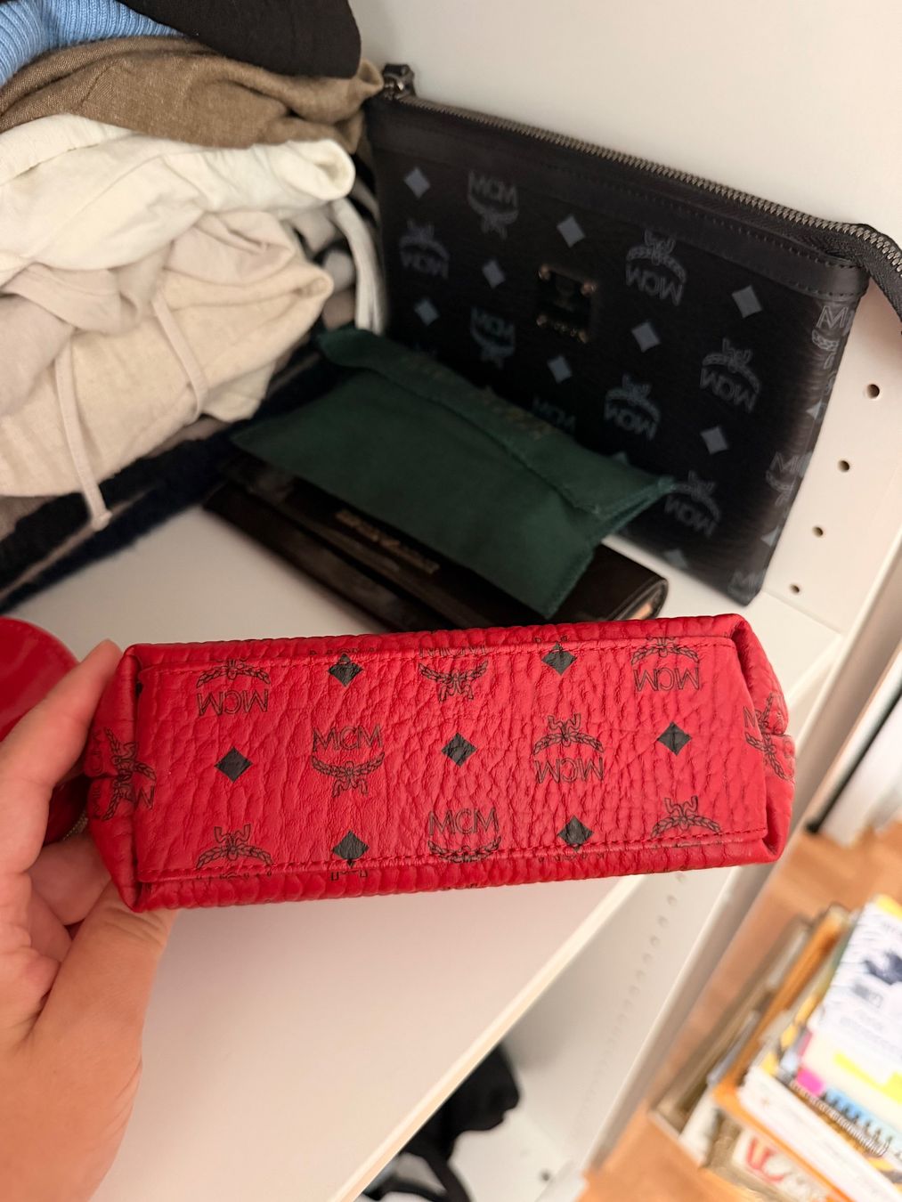 Mcm Trousses de maquillage: Mcm Necessaire NEU & ORIGINAL – Neuf (Voir description) à Zug par mcm.v.i 1