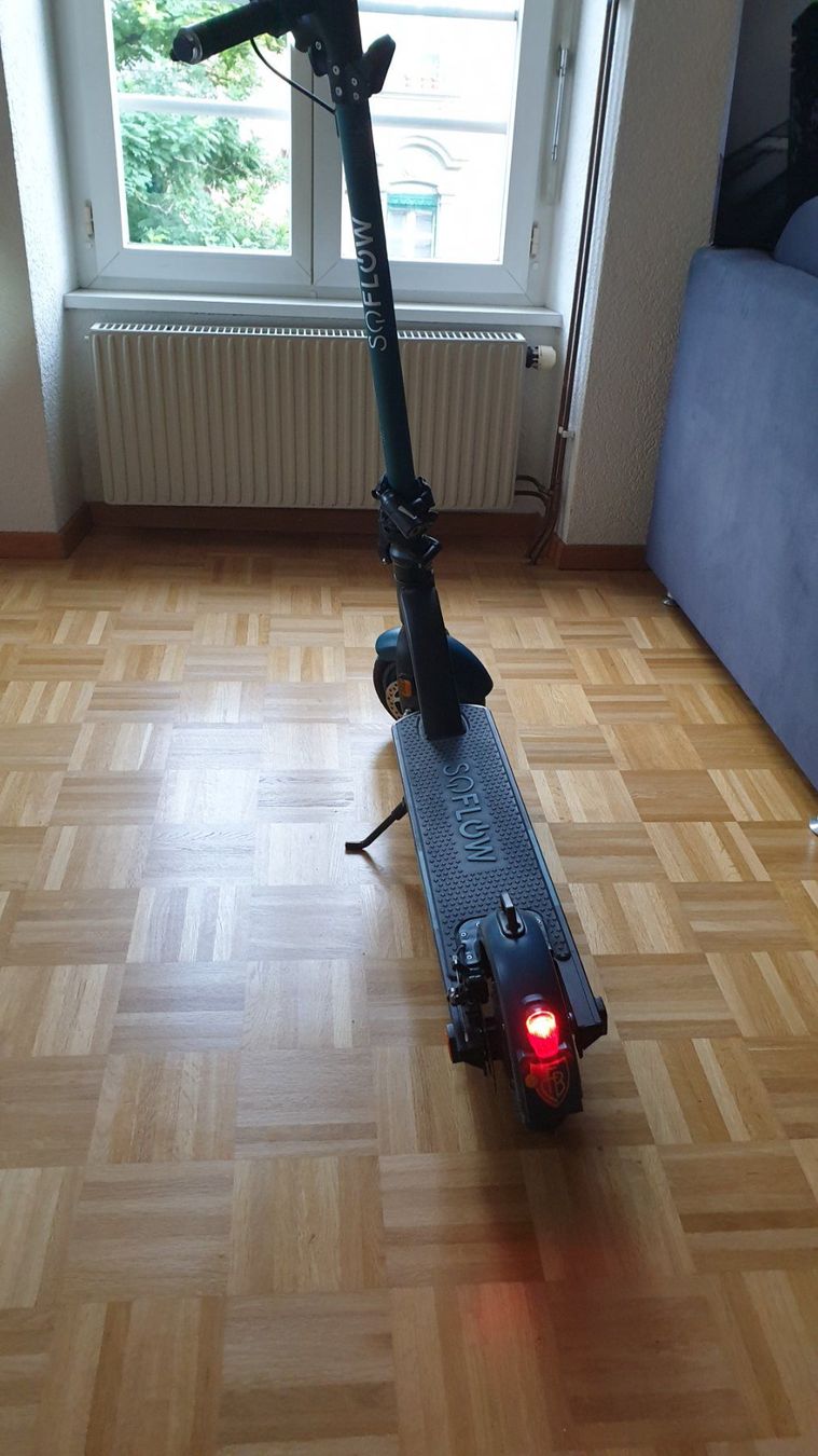 Soflow Kickboard: E-Scooter zu verkaufen SoFlow SO4 – Usato da Biel/Bienne venduto da tol_nry7 5