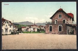 Uznach, Bahnhof und Café mit Strassenpa