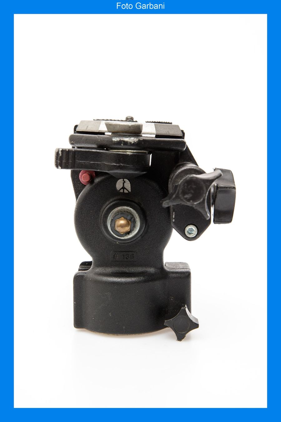 Staffeleien: Manfrotto testa #136 per cavalletto – Gebraucht aus Muralto von FotoGarbani 1