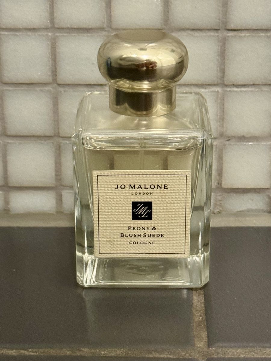 Jo Malone Parfum & Eau de Toilette: Jo Malone Peony & Blush Suede Cologne 50ml – Gebraucht aus Luzern von esthi_banani