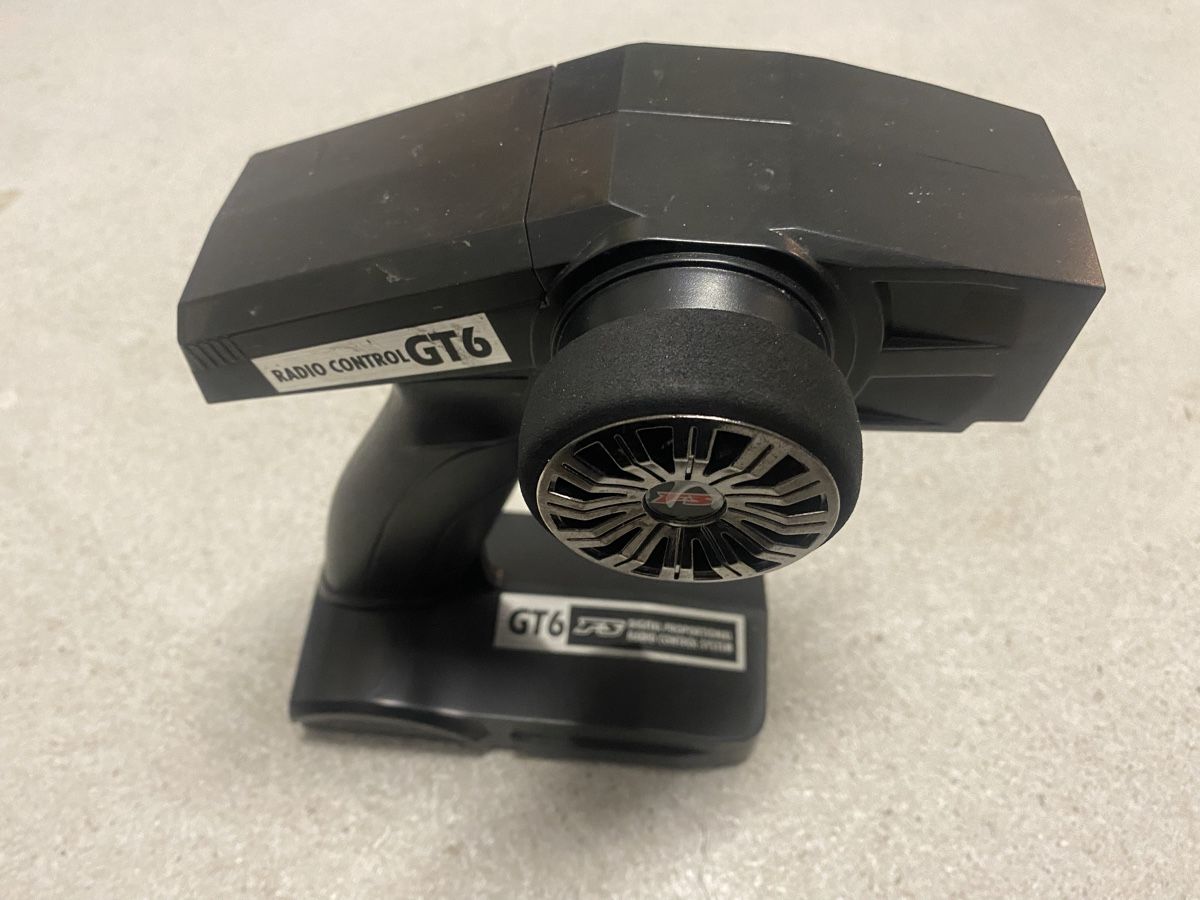Modellismo RC: Ferngesteuertes Auto F5 Racing – Usato da Dottikon venduto da Wolf83 2
