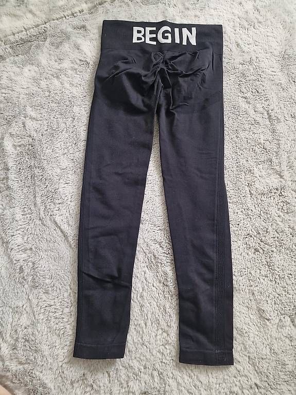 Leggings: 2x Leggins Schwarz – Usato da Oberuzwil venduto da sam_l6bb 3