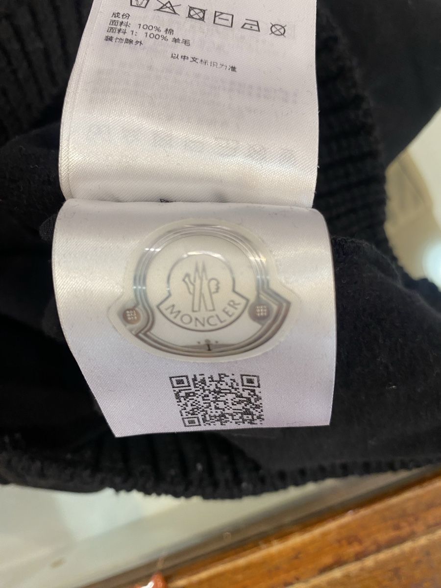 Moncler Maglioni & Felpe: Pull Moncler noir 10 ans – Usato da Lens venduto da Missminibulles 4