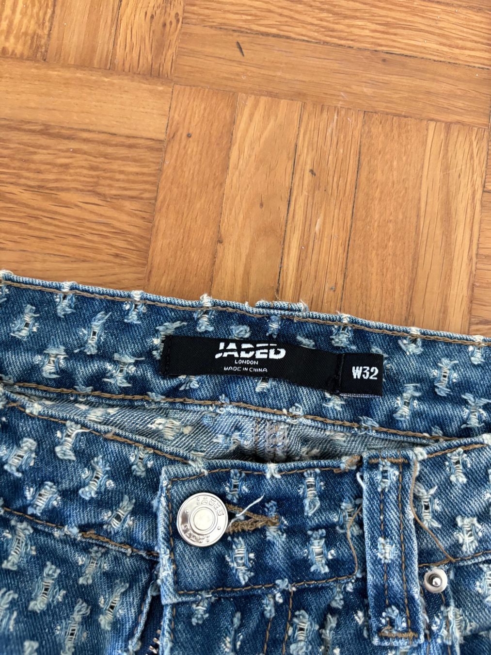 Jaded London Jeans: Jaded London distressed Jeans – Usato da Bern venduto da l_schweizer14 5
