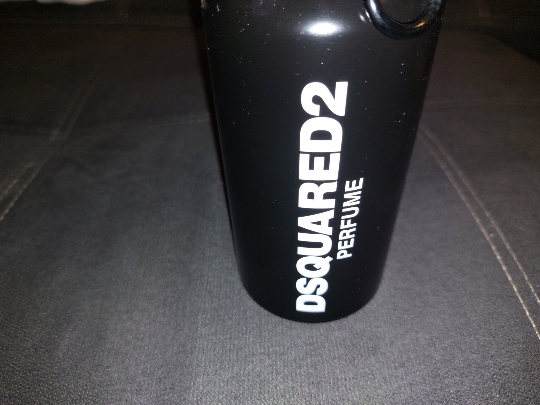 Borracce & Thermos: Dsquared2 Perfume Waterbottle – Nuovo (secondo la descrizione) da Schenkon venduto da 1996234 1