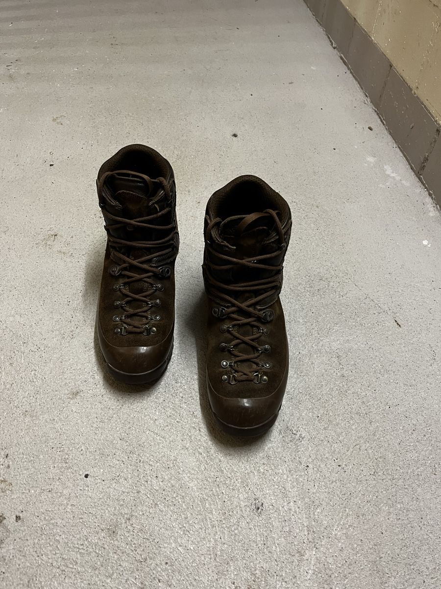 Herrenschuhe: Schweizer Armee KS19 Schwer – Gebraucht aus Volketswil von and_nz6x