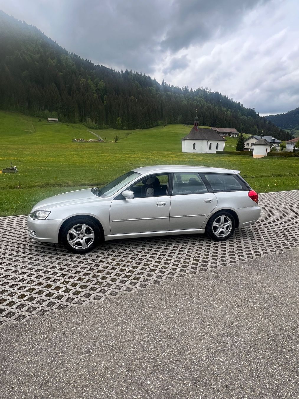 Subaru Automobili: Subaru Legacy 2.0 Benzin Automat – Usato da Oberiberg venduto da aut_h2vh 4