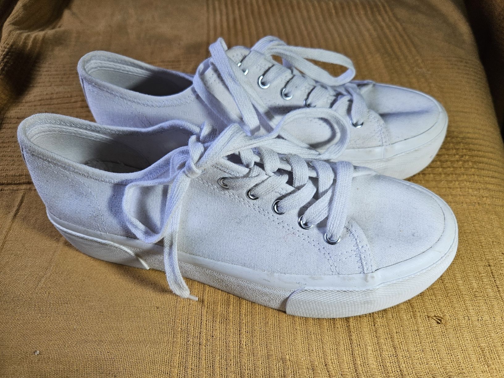 H&M Scarpe da donna: Chaussure H&M 39 – Usato da Biel/Bienne venduto da echinops 1