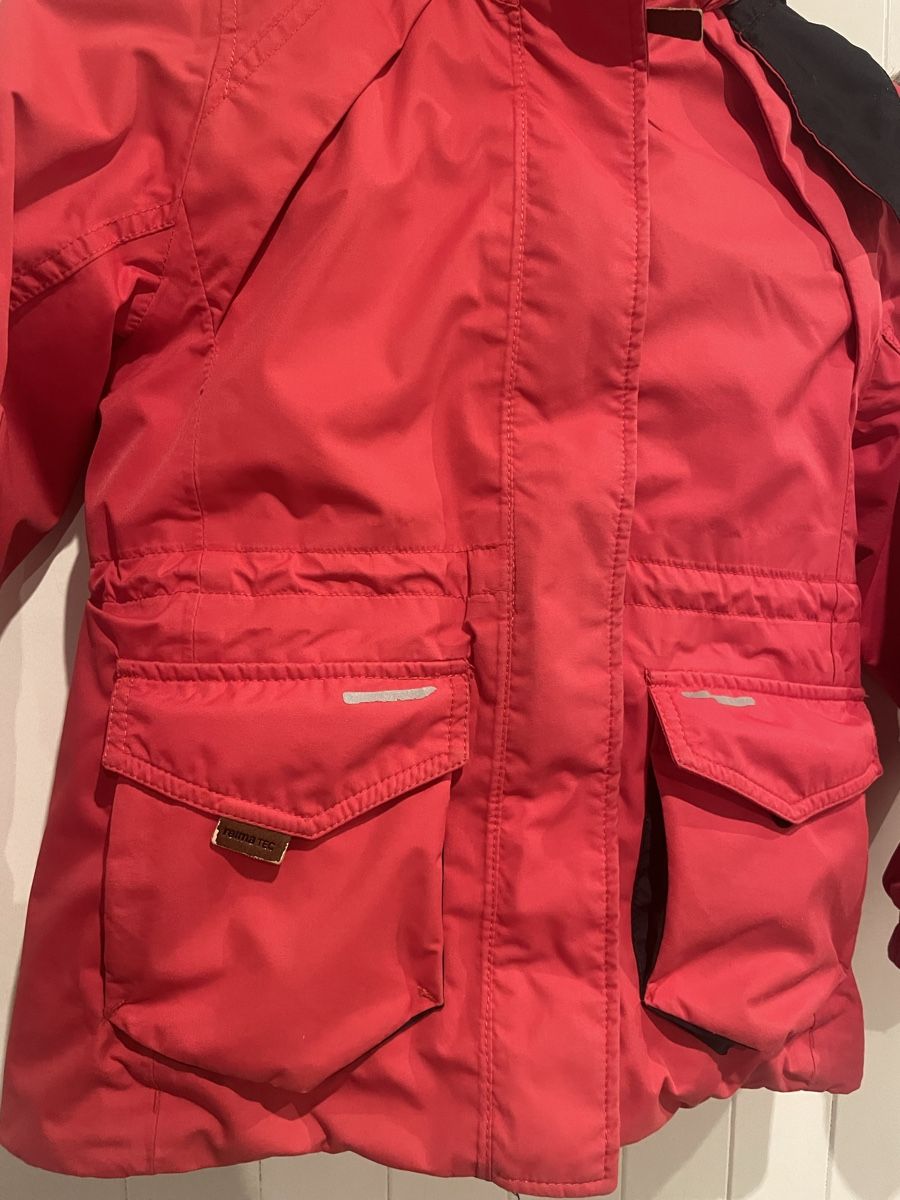 Reima Giacche & Cappotti: Reima Winterjacke rot gr. 128 – Usato da Recherswil venduto da grafics 1