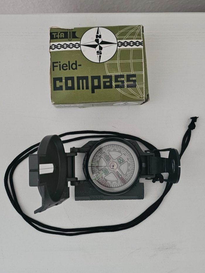 GPS & Strumenti di misurazione: Gepflegter TFA Feldkompass Marschkompass mit Original Box! – Usato da Pfäffikon ZH venduto da eric0113 1