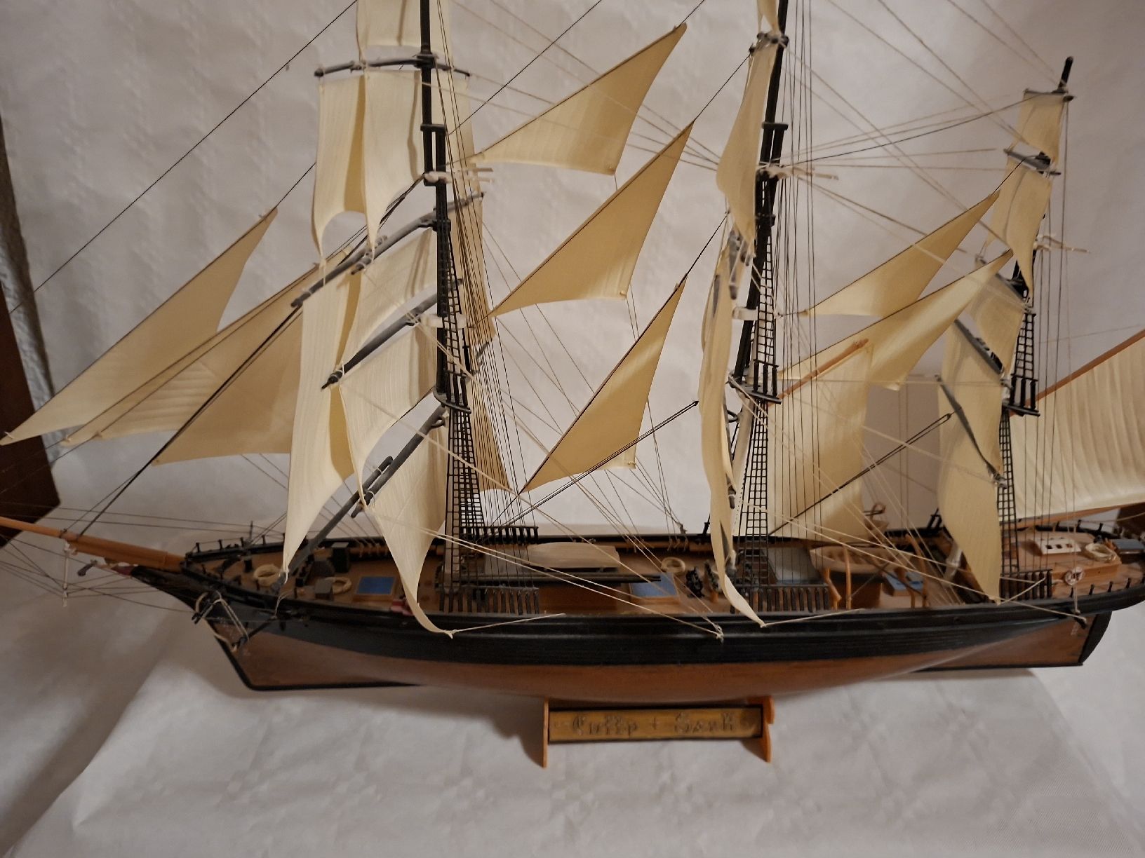 Kit di modellismo & Modellini statici: Modellschiff Cutty Sark Segelschiff  Deko Standmodell – Usato da Winznau venduto da Jaguar_01 1