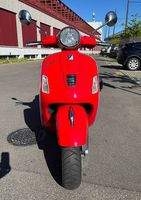 Piaggio Vespa GTS Super 125