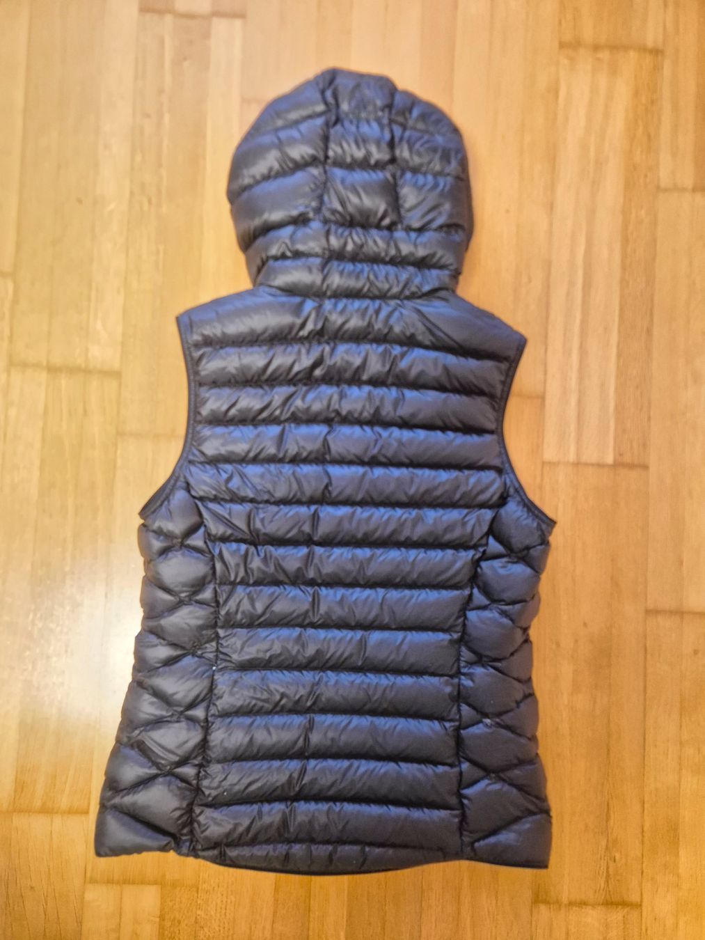 Odlo Gilets & Westen: Odlo Daunenweste (S) schwarz – Neu (gemäss Beschreibung) aus Emmenbrücke von redfilou 1
