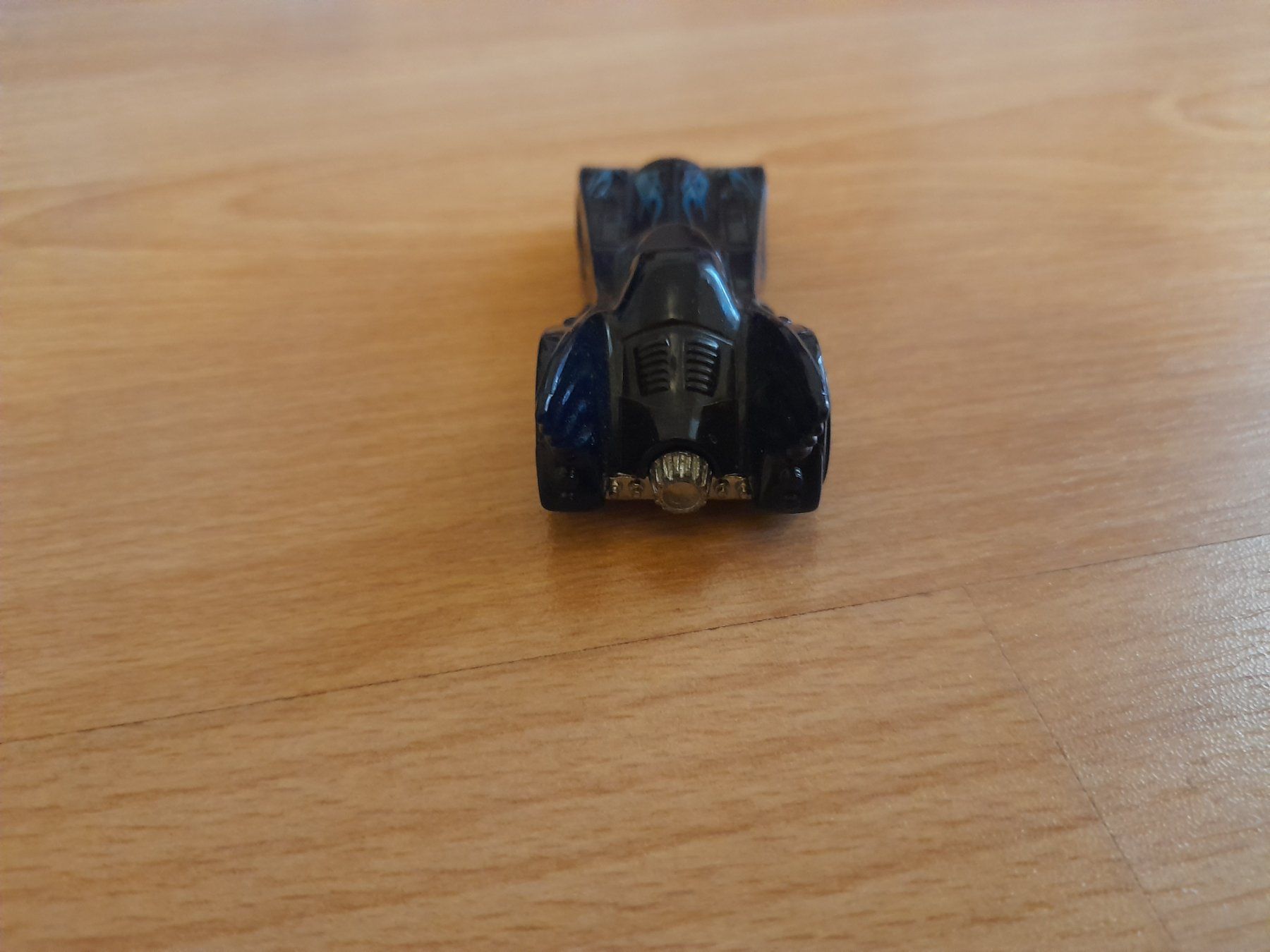 Hot Wheels Giocattoli: Hot Wheels Batmobil – Usato da Lustmühle venduto da chevi03 3