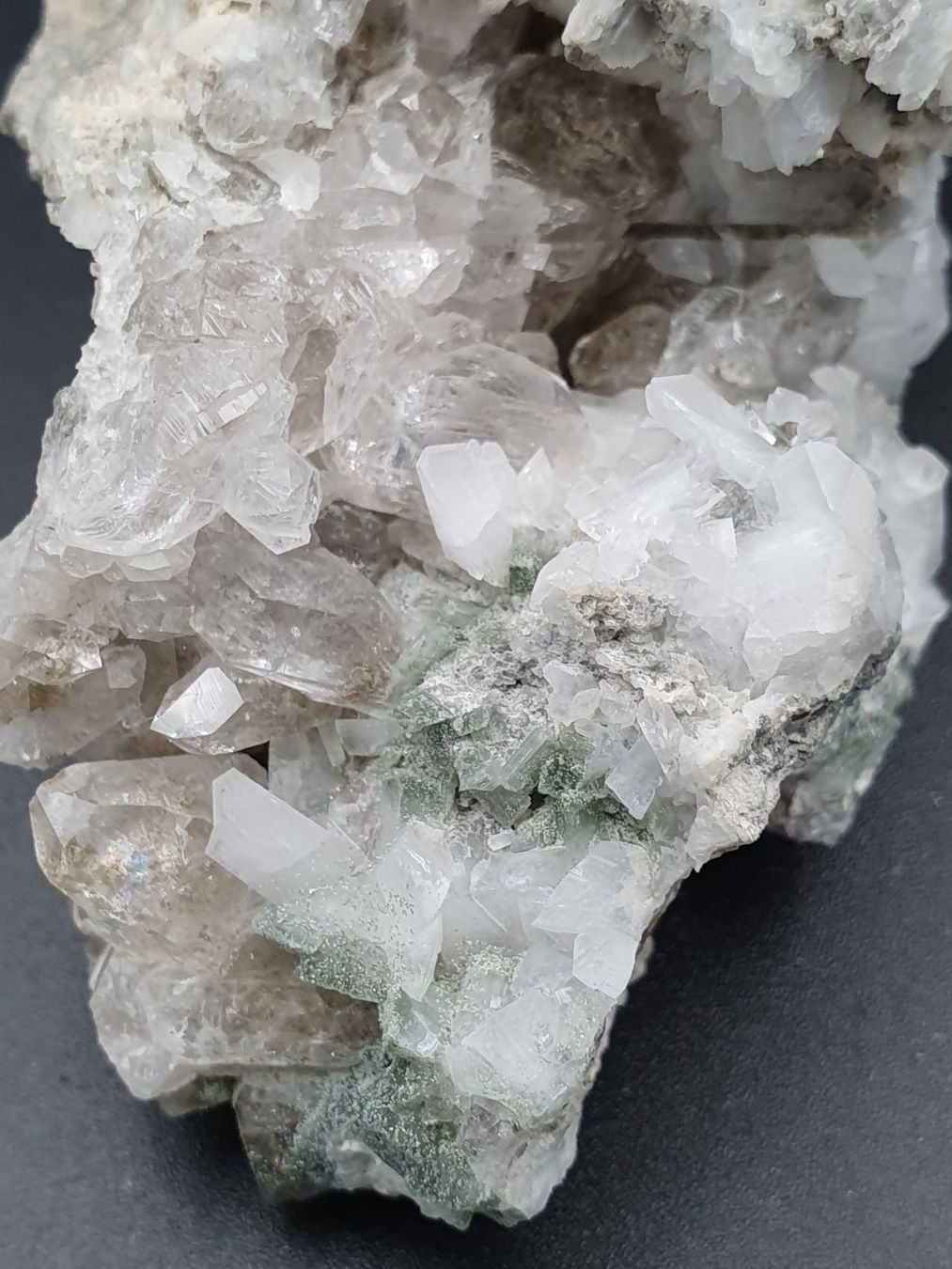 Minerali & Pietre curative: Adular, Bergkristall und Phantomquarz – Nuovo (secondo la descrizione) da Holderbank SO venduto da swiss-minerals 9