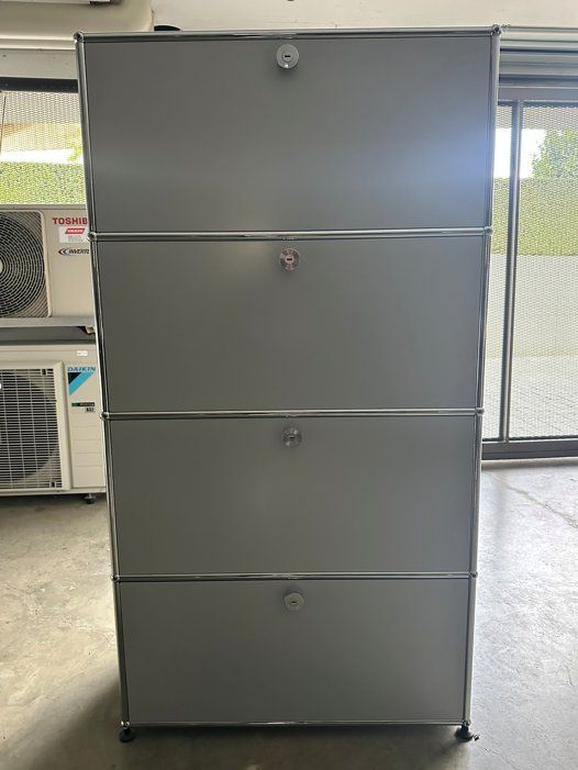 USM Scaffali: USM Haller Hochschrank – Usato da Sursee venduto da Buerobedarf