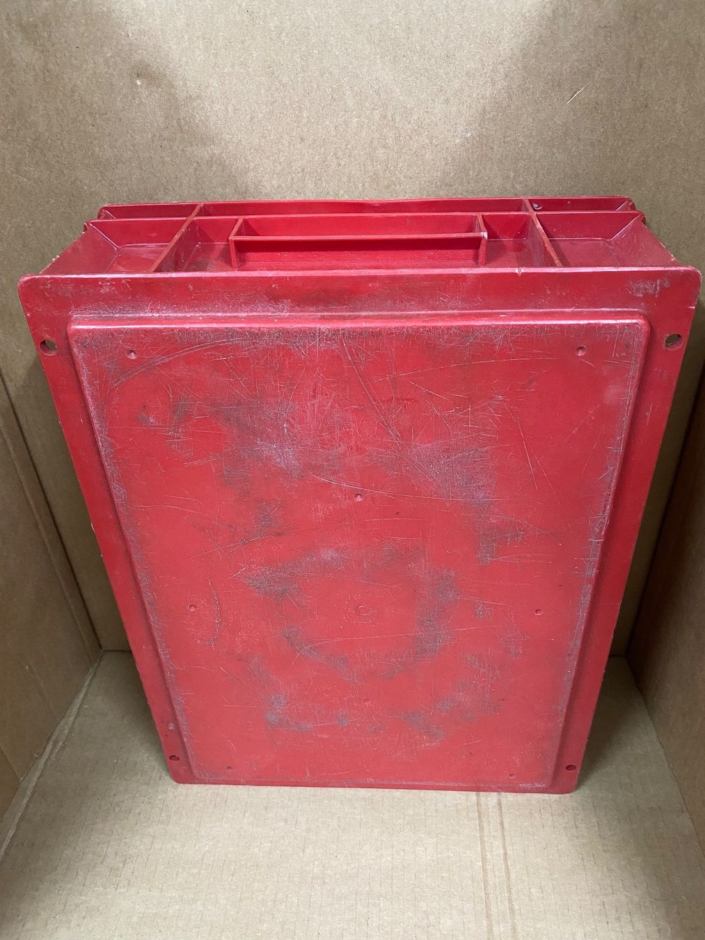 Transportkisten: Kiste rot – Gebraucht aus Eschlikon TG von ArtRec 1