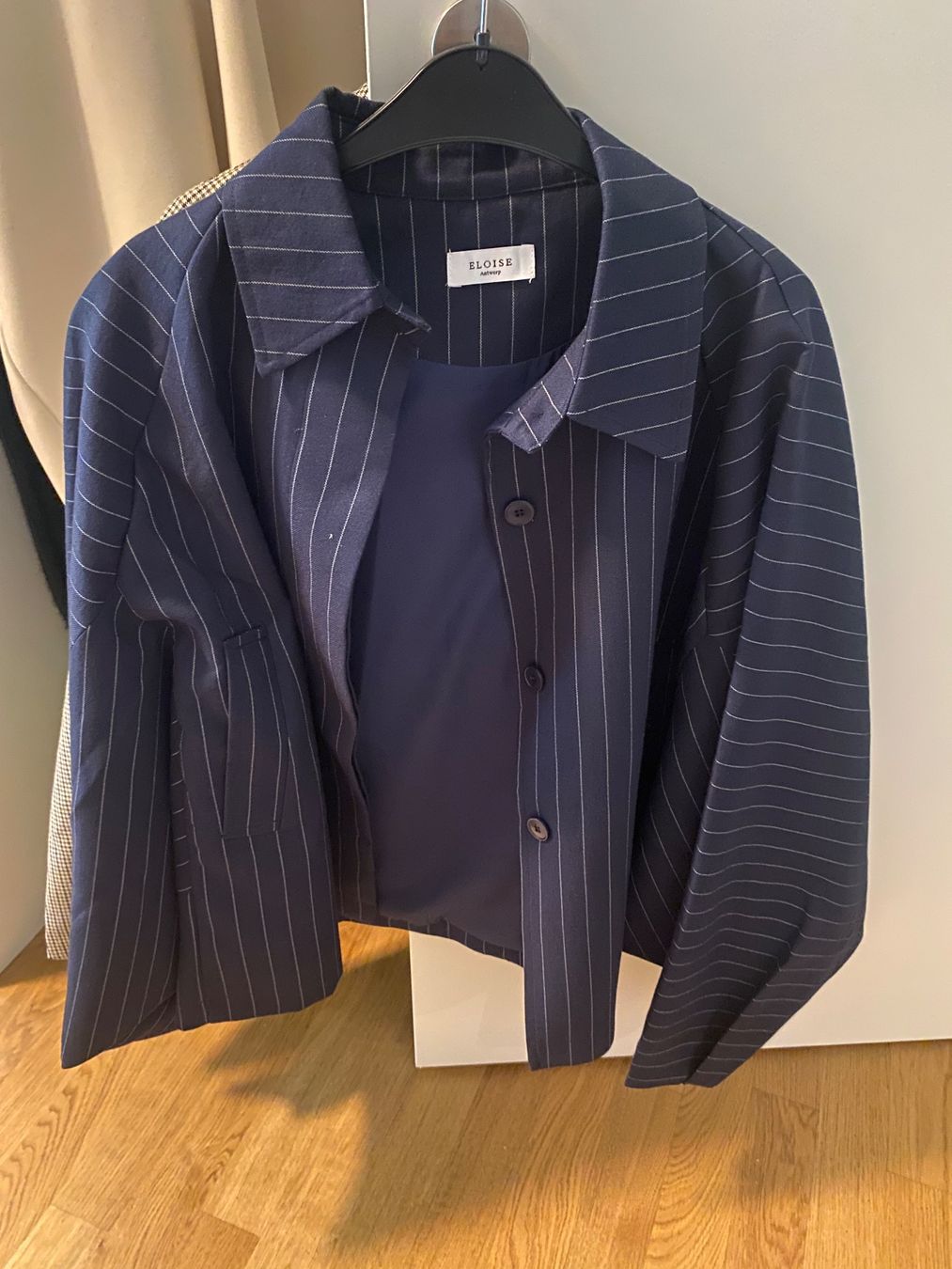 Vestes: Kurzjacke / Sakko – Neuf (Voir description) à Zürich par esk_6ymz 3