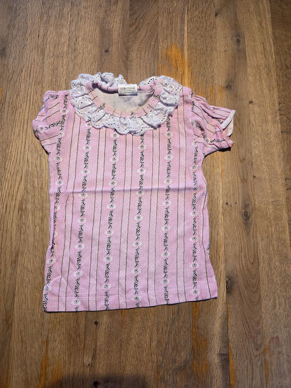 Camicette, T-shirt & Top: Edelweiss T-Shirt – Usato da Stoos SZ venduto da may_p9xx