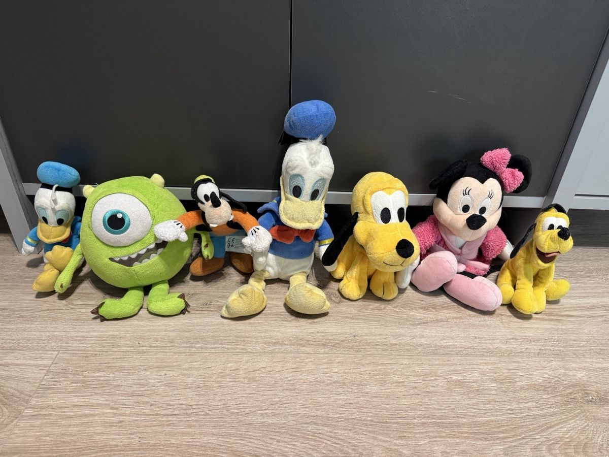 Disney Giocattoli: Disney Plüschtier Sammlung – Usato da Oberbuchsiten venduto da PSH1980